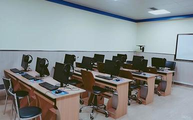 鄭州聯大教育 軟件培訓的領航者，助力中原IT人才崛起